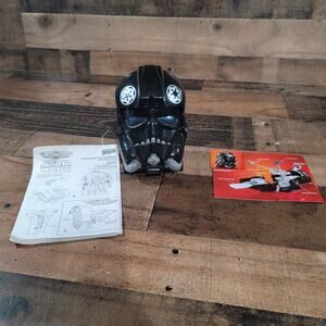 Star Wars TIE Fighter Pilot Head-Training Acadomy Micro Machines Play Set 1996